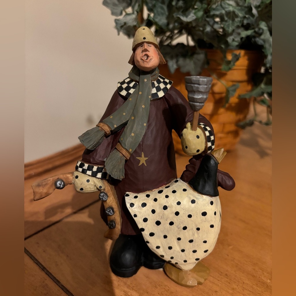 Williraye Studio WW2458 Holiday Caroler Jay